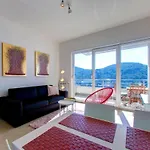 One-bedroom With Balcony And Sea View Superior 2 Apartment